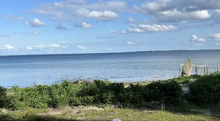 Ferienhaus in 1. Reihe zum schönen Strand