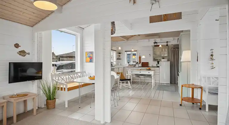 Ferienhaus in Strandnähe + Restaurants