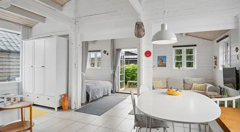 Ferienhaus in Strandnähe + Restaurants