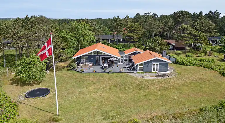 Fantastisk sommerhus med havudsigt 