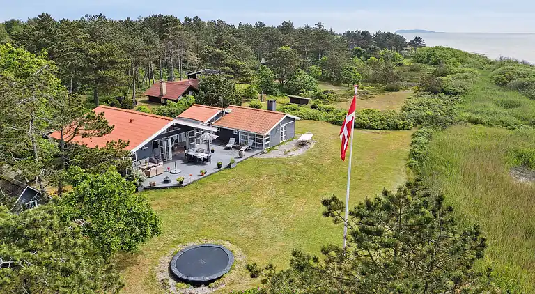 Fantastisk sommerhus med havudsigt 