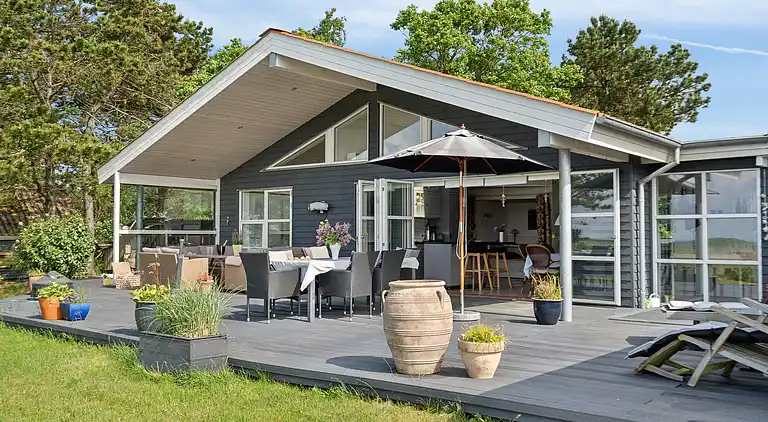 Fantastisk sommerhus med havudsigt 