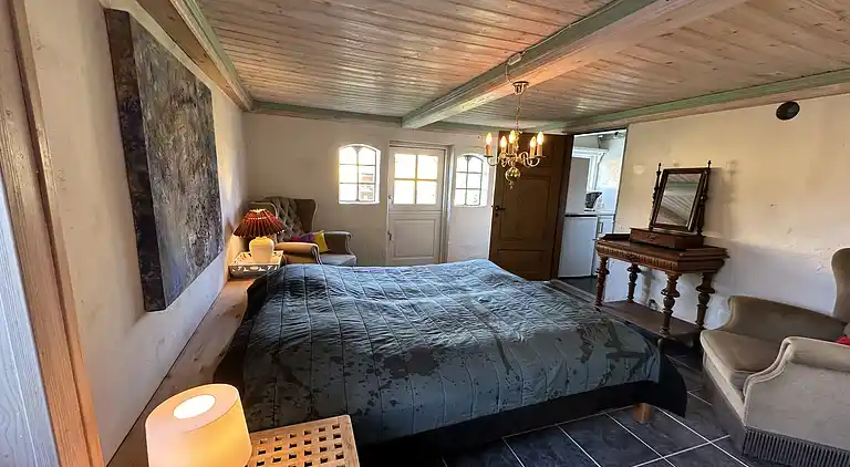 Hyggelig, ældre ejendom på Ærø.