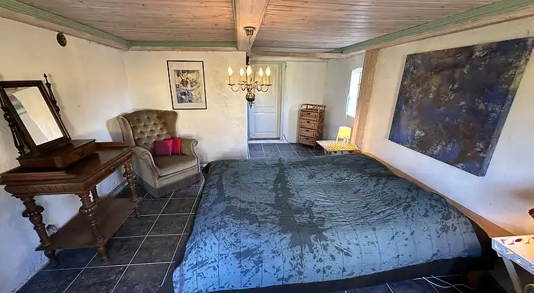 Hyggelig, ældre ejendom på Ærø.