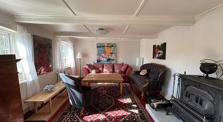 Hyggelig, ældre ejendom på Ærø.