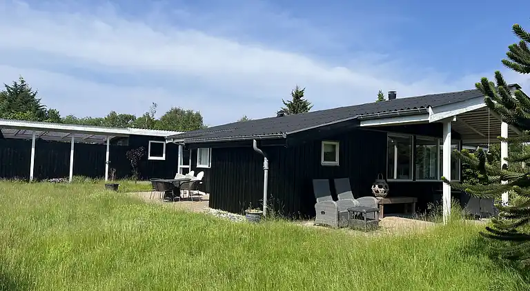 Ferienhaus in der Nähe des Strandes in Nødebohuse