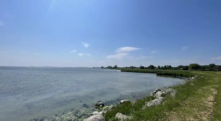 Sommerhausidylle bei Naturjuwel.