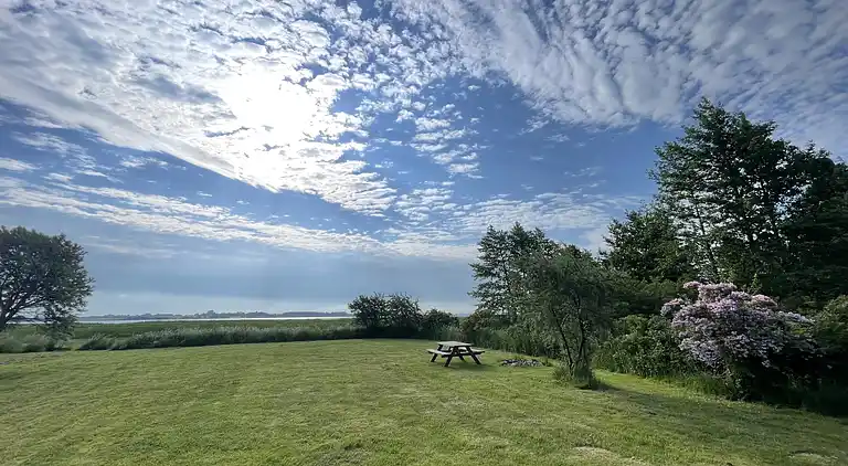 Sommerhausidylle bei Naturjuwel.