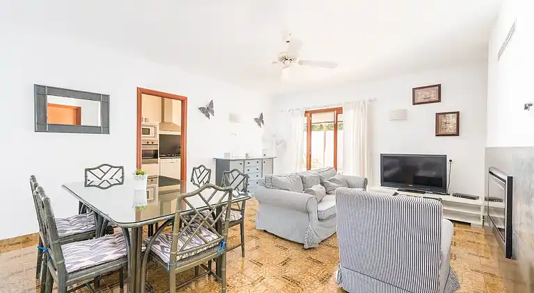 Villa i S'Estanyol de Migjorn