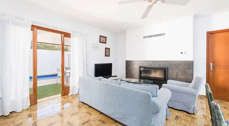 Villa i S'Estanyol de Migjorn