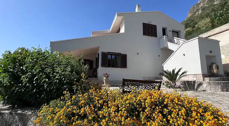 Villa in Castellammare del Golfo