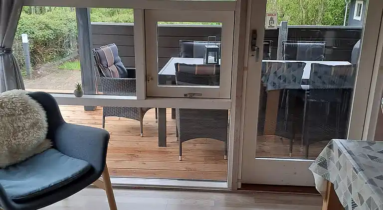 Hyggeligt sommerhus i rolige omgivelser.