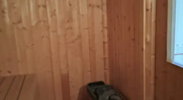 Hyggeligt sommerhus i rolige omgivelser.