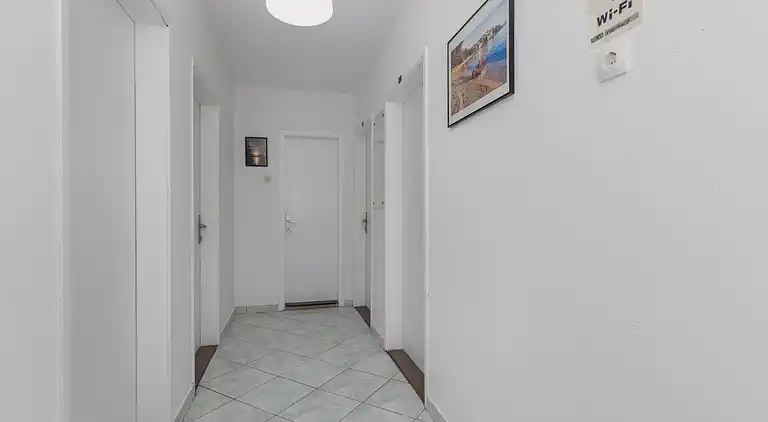 3-Zimmer-Ferienwohnung mit Balkon und Meerblick Podaca,