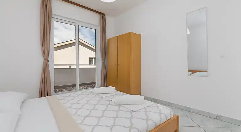 3-Zimmer-Ferienwohnung mit Balkon und Meerblick Podaca,