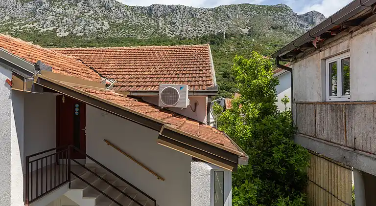 3-Zimmer-Ferienwohnung mit Balkon und Meerblick Podaca,