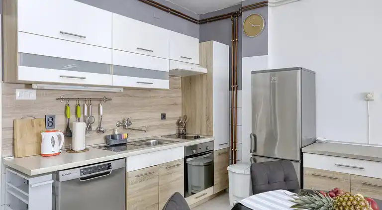 2-Zimmer-Ferienwohnung am Strand Jezera, Murter (A-796-a)