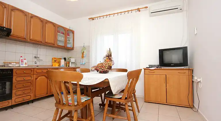 2-Zimmer-Ferienwohnung mit Terrasse und Meerblick Sali, Dugi