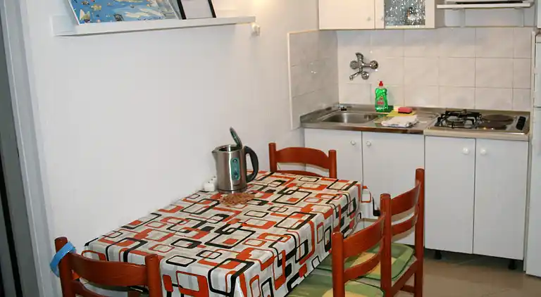 Two bedroom apartment near beach Pisak (Omiš) (A-1014-f)