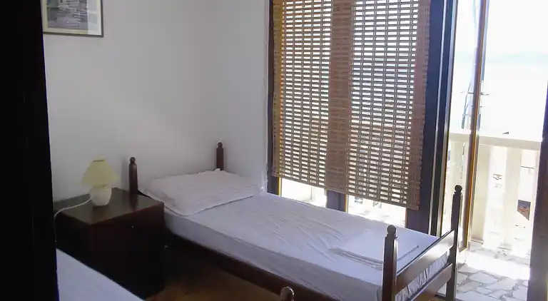 2-Zimmer-Ferienwohnung mit Terrasse und Meerblick Pisak