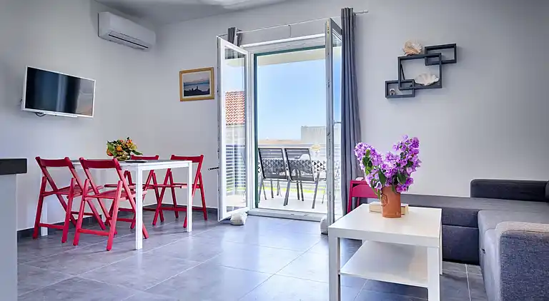 1-Zimmer-Ferienwohnung mit Terrasse Komiza (Vis) (A-1151-e)