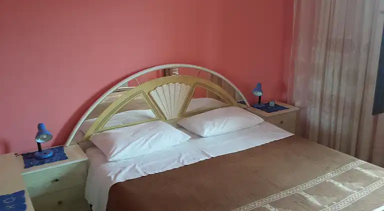 1-Zimmer-Ferienwohnung mit Terrasse und Meerblick Marina,