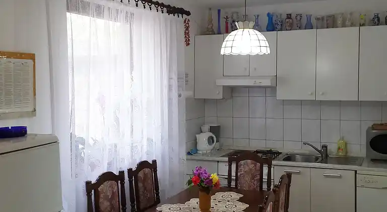 1-Zimmer-Ferienwohnung mit Terrasse und Meerblick Marina,