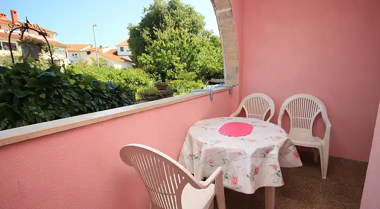 One bedroom apartment with terrace Rovinj (A-3394-b)