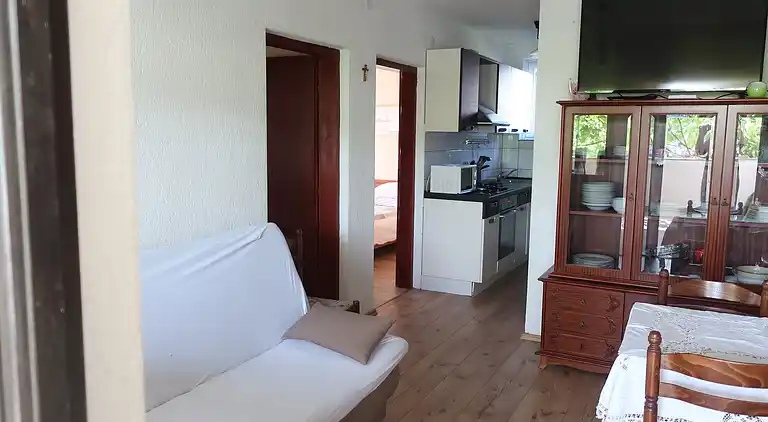 Two bedroom apartment with terrace and sea view Kanica,