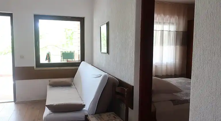 Two bedroom apartment with terrace and sea view Kanica,