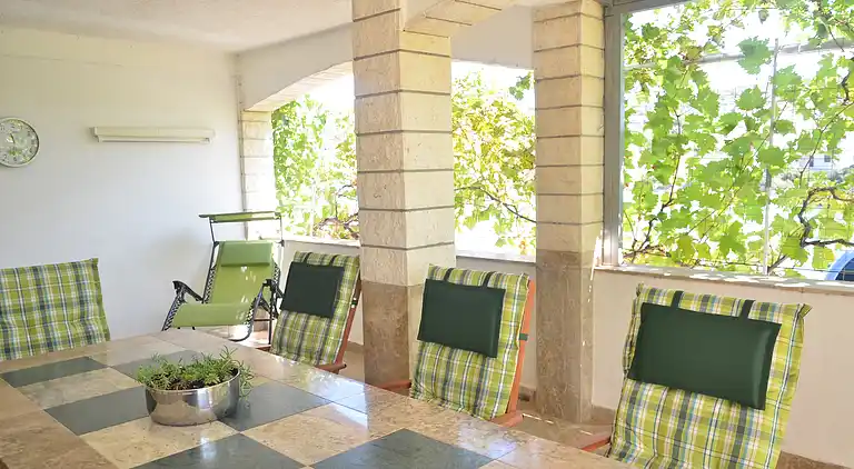 Two bedroom apartment with terrace and sea view Kanica,