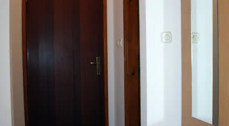 Studio Appartement mit Balkon und Meerblick Grebastica,