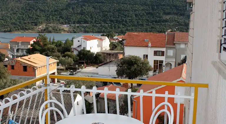 Studio Appartement mit Balkon und Meerblick Grebastica,