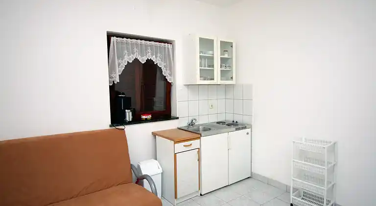 One bedroom apartment with terrace Grebaštica, Šibenik