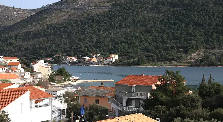 One bedroom apartment with terrace and sea view Grebaštica,