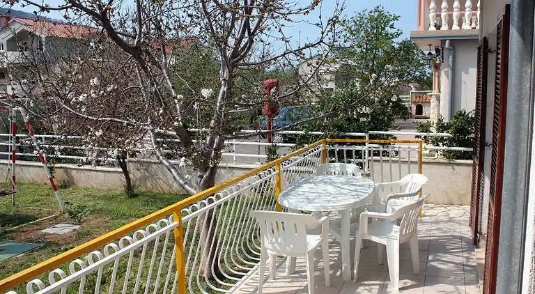 One bedroom apartment with terrace Grebaštica, Šibenik