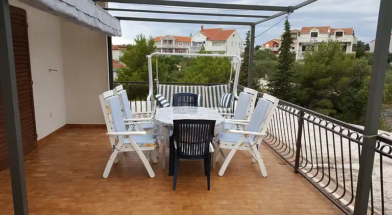 Two bedroom apartment with terrace and sea view Jezera,