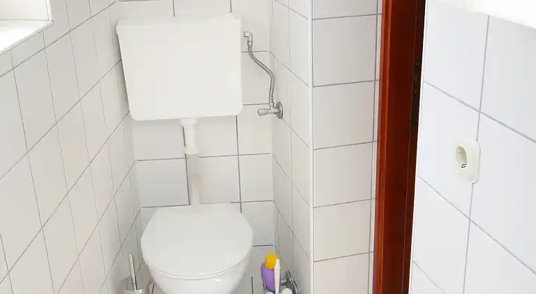 1-Zimmer-Ferienwohnung mit Terrasse und Meerblick Tisno,