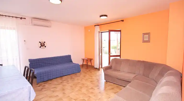 Two bedroom apartment with terrace and sea view Jezera,