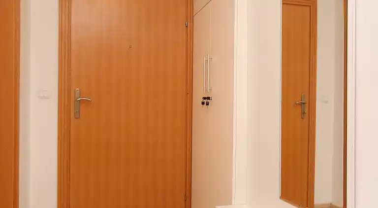 2-Zimmer-Ferienwohnung mit Terrasse Pinezici, Krk (A-5464-b)