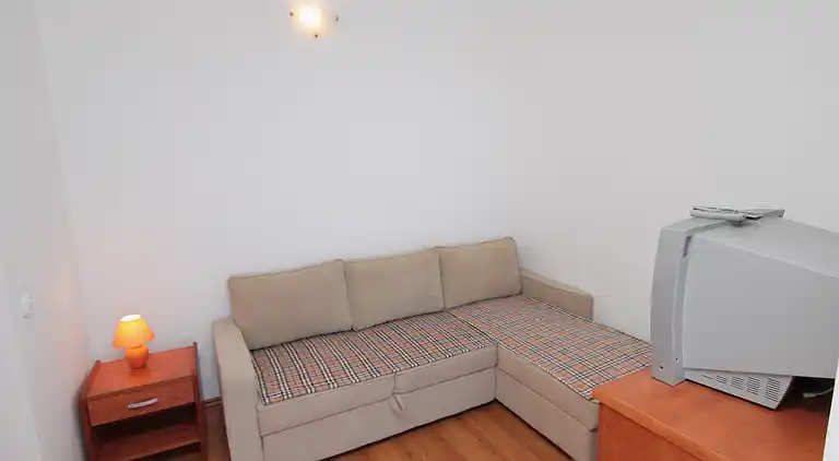 1-Zimmer-Ferienwohnung mit Terrasse und Meerblick Njivice,