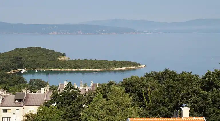 1-Zimmer-Ferienwohnung mit Terrasse und Meerblick Njivice,