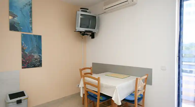 Studio flat with balcony and sea view Dramalj, Crikvenica