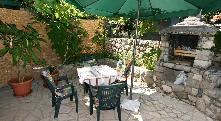 One bedroom apartment with terrace Jadranovo, Crikvenica