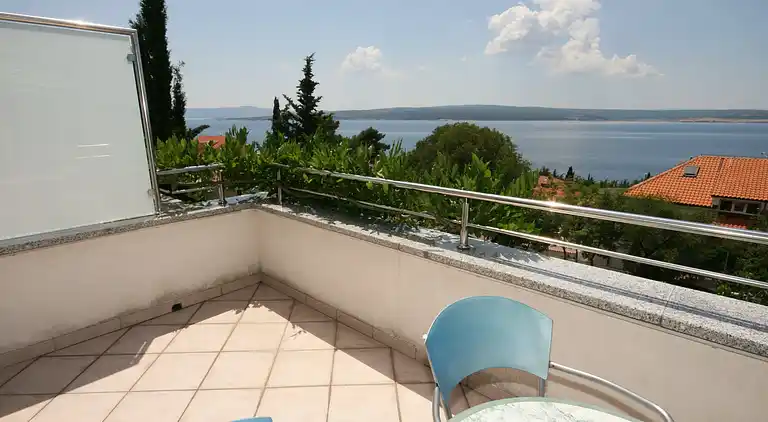 1-Zimmer-Ferienwohnung mit Terrasse und Meerblick Dramalj,