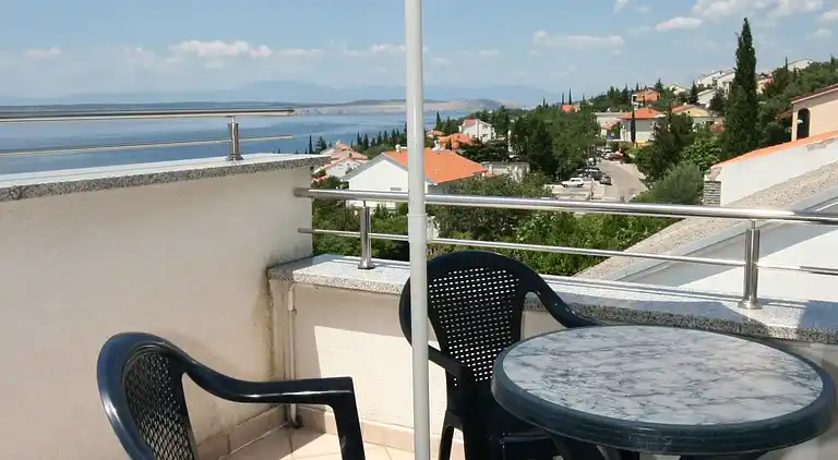 Studio flat with terrace and sea view Dramalj, Crikvenica