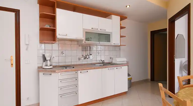 1-Zimmer-Ferienwohnung mit Balkon und Meerblick Dramalj,