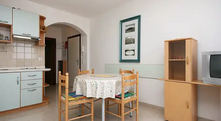 1-Zimmer-Ferienwohnung mit Terrasse und Meerblick Dramalj,