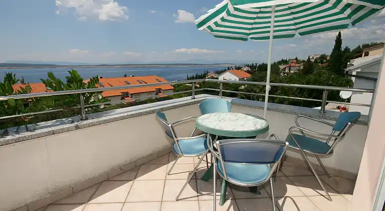 1-Zimmer-Ferienwohnung mit Terrasse und Meerblick Dramalj,