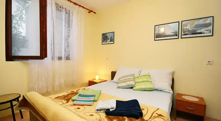 One bedroom apartment with terrace Jadranovo, Crikvenica